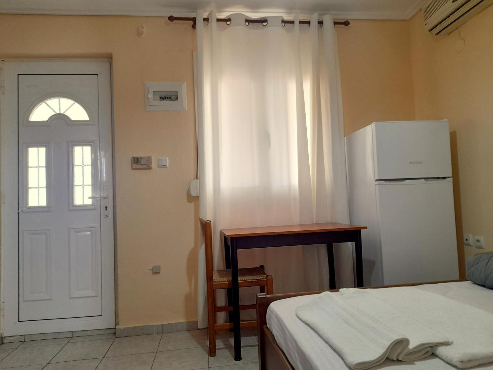 Απεριόριστη Θέα Lägenhet Larissa Exteriör bild