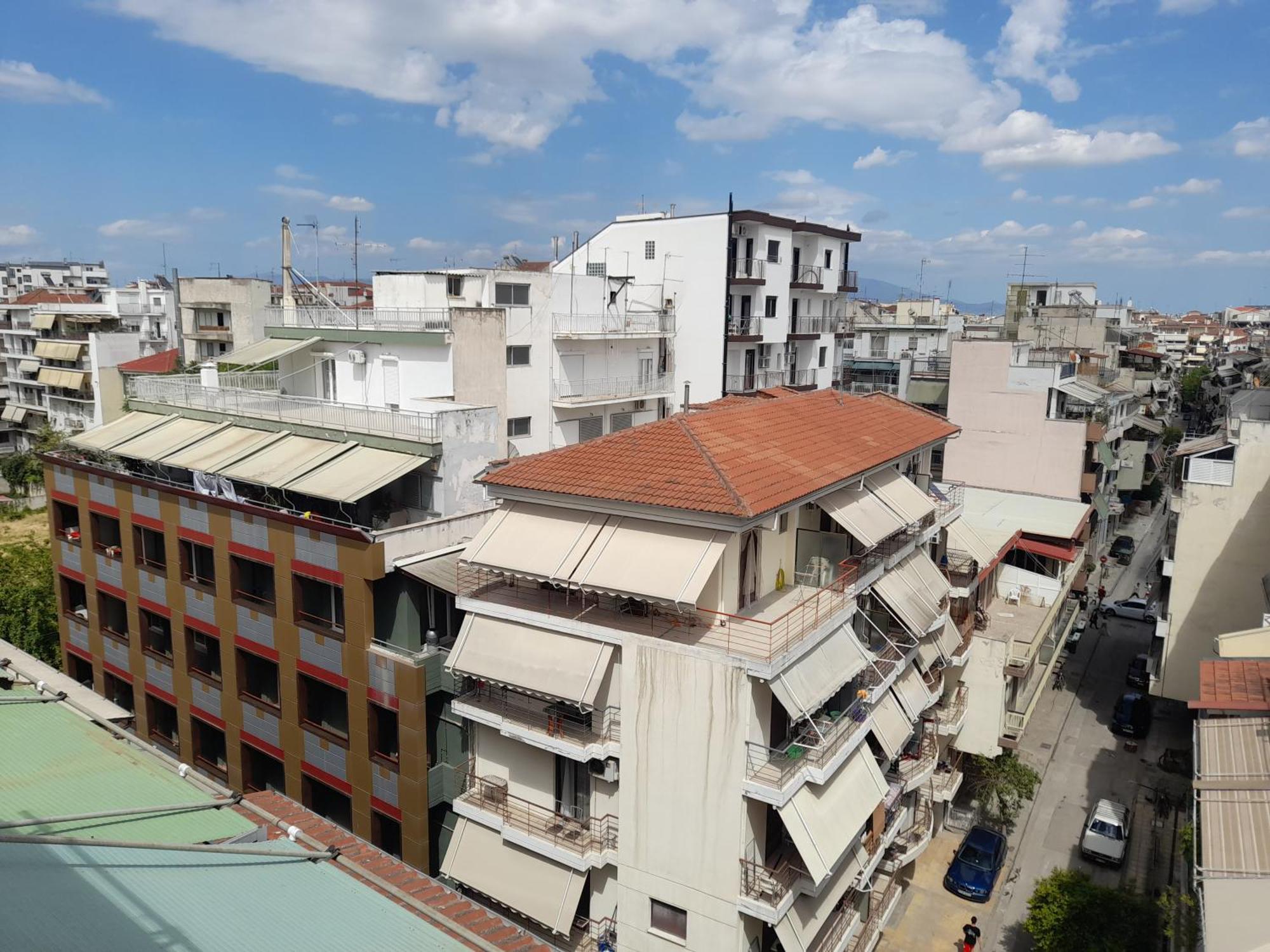 Απεριόριστη Θέα Lägenhet Larissa Exteriör bild