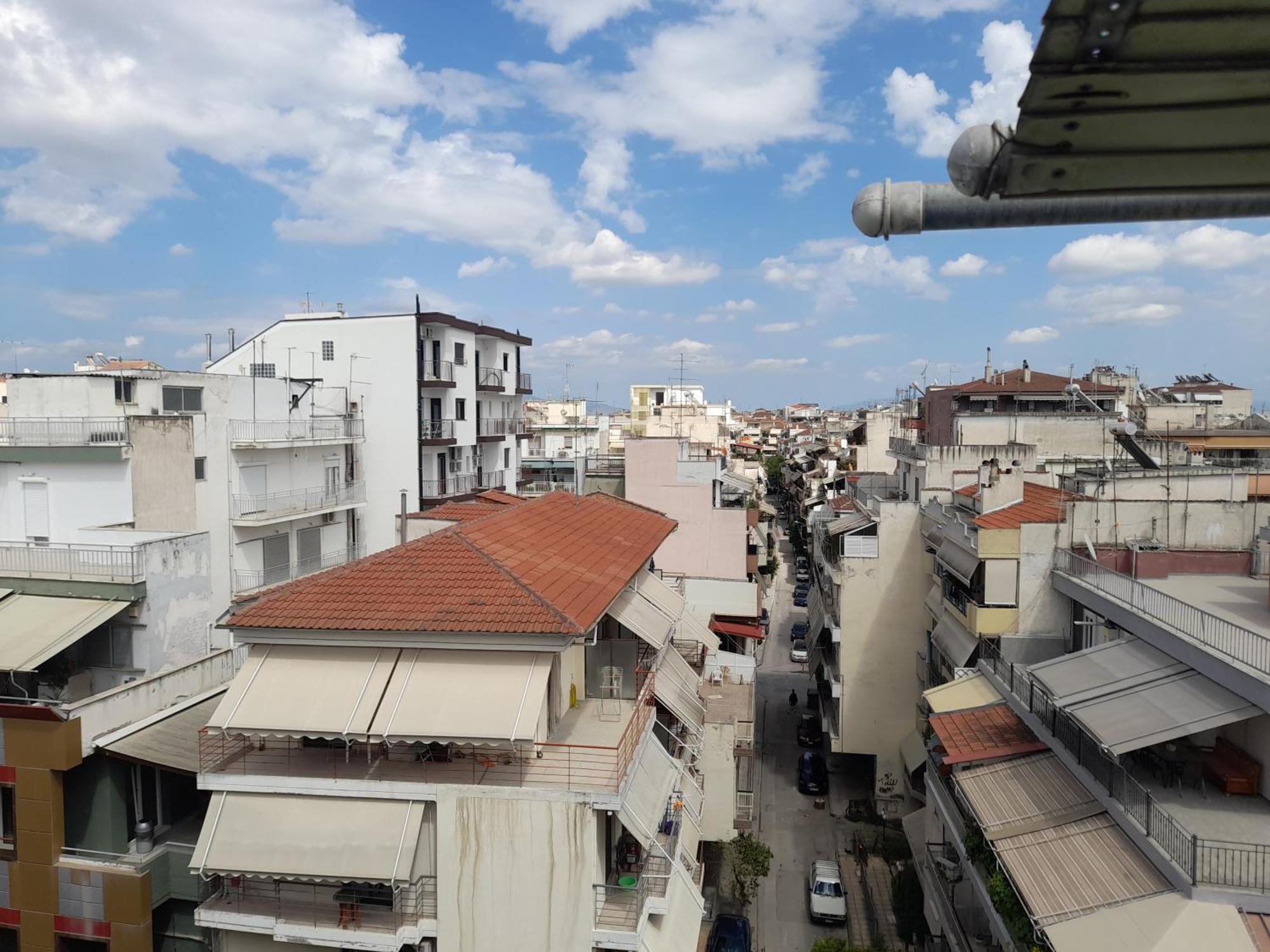 Απεριόριστη Θέα Lägenhet Larissa Exteriör bild